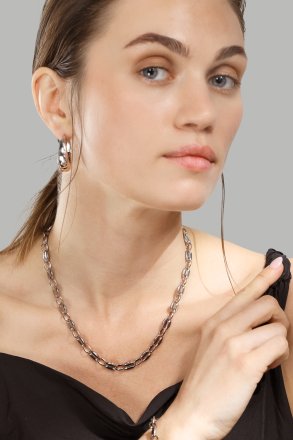Oorbellen Bold Curve – Verzilverd
