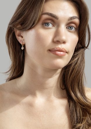 Pearl Charm Oorbellen – 18k Verguld