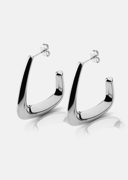 Oorbellen Bold Curve – Verzilverd