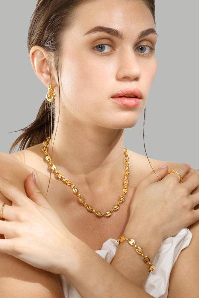 Oorbellen Chunky Link – 18k Verguld