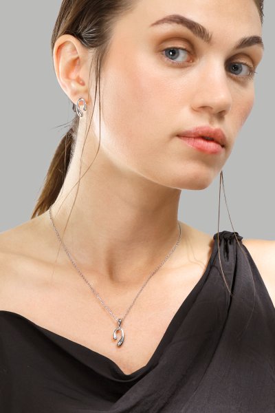 Ketting Silver Flow – Verzilverd