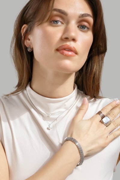 Ketting Mini Pearl- Verzilverd