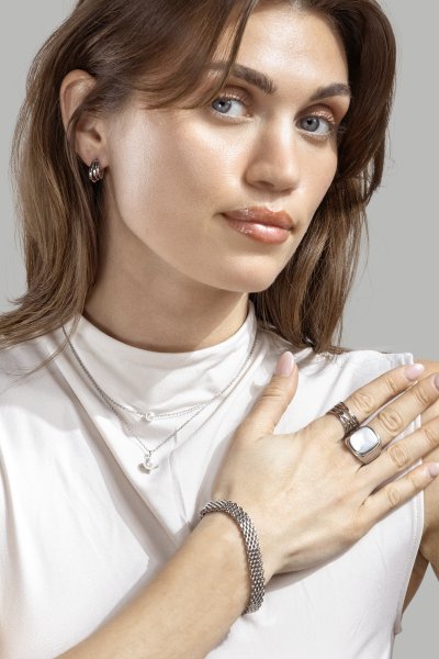 Ketting Mini Pearl- Verzilverd