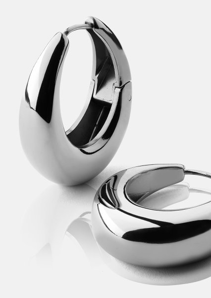Oorbellen Bold Curve – Verzilverd