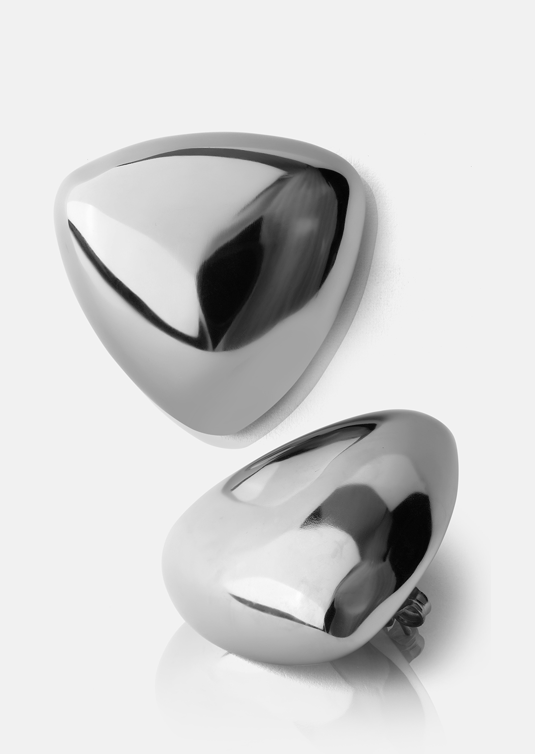 Oorbellen Bold Curve – Verzilverd