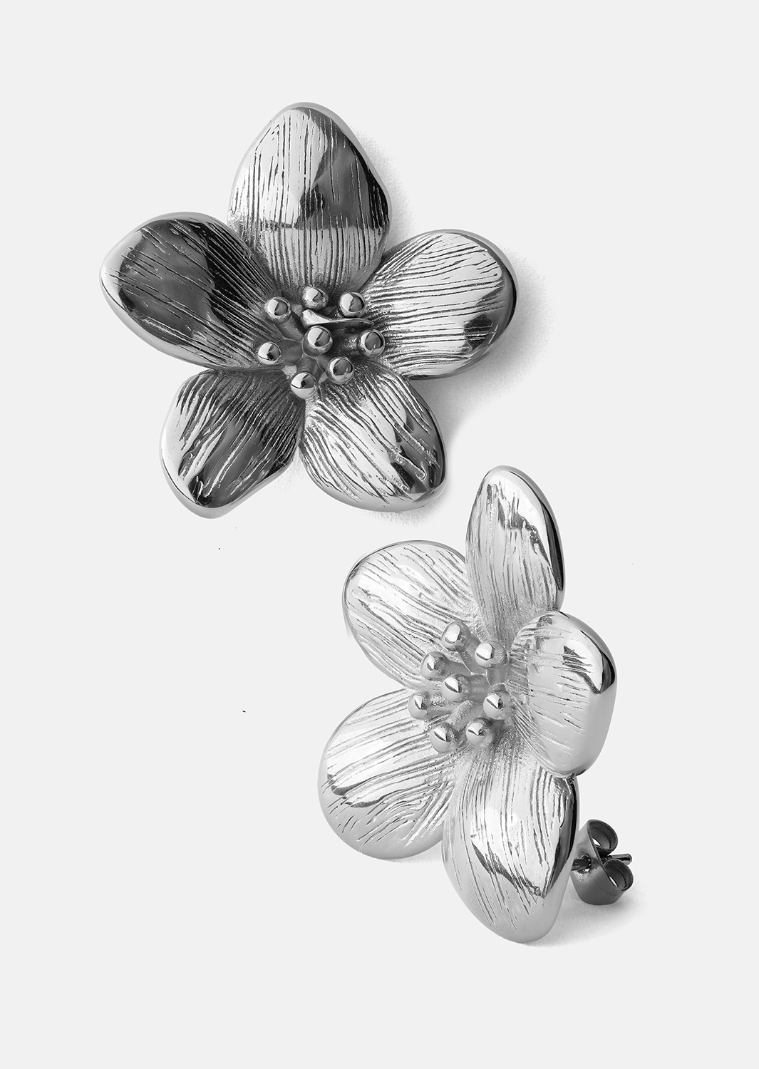 Oorbellen Flora Shine – Verzilverd
