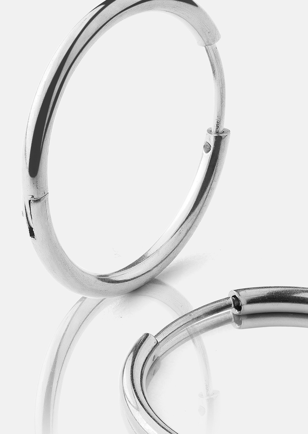 Oorbel Classic Medium - Verzilverd